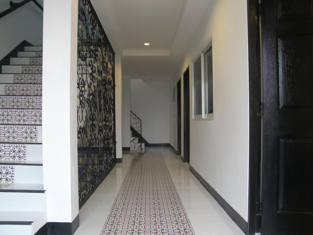 Wansabai Place HHQ Buitenkant foto